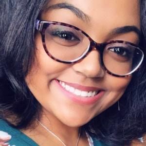 Meet your Posher, Jade